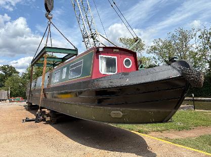 Vessel for survey 